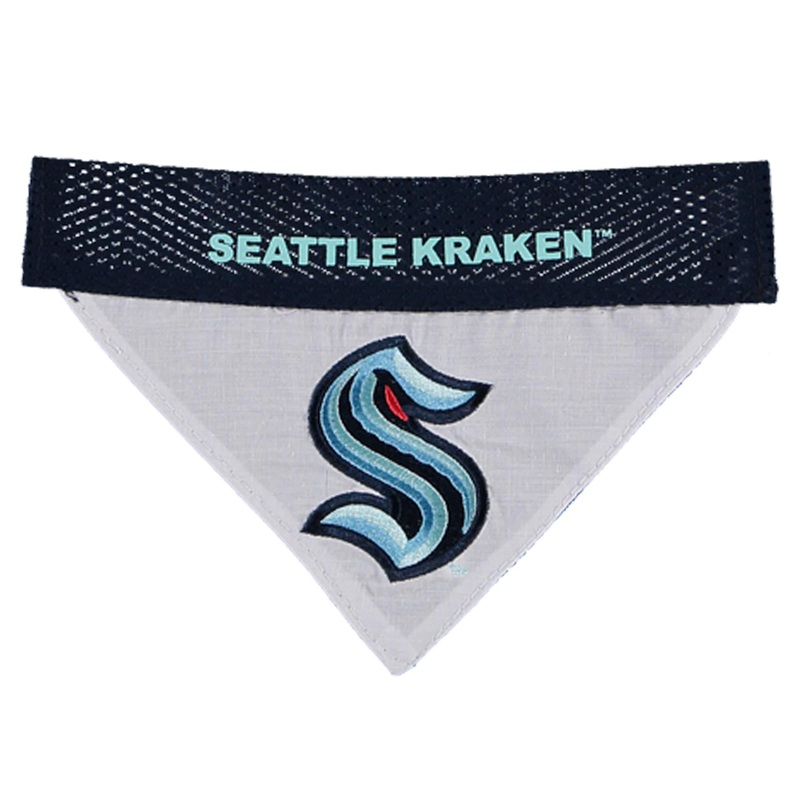 NHL REVERSIBLE DOG BANDANA|SEATTLE KRAKEN|TORONTO MAPLE LEAFS|VANCOUVER CANUCKS|VEGAS GOLDEN KNIGHTS|MONTREAL CANADIENS|CALGARY FLAMES|EDMONTON OILERS|S/M|L/XL